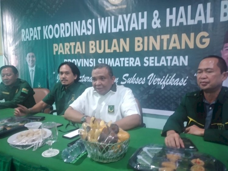 Sekretaris  Jenderal DPP PBB , Ir Afriansyah Noor Msi (tengah) usai membuka  Rakorwil dan Halal Bi Halal PBB Sumsel di Asrama Haji, Palembang, Sabtu (4/6).(dudy oskandar/rmolsumsel)