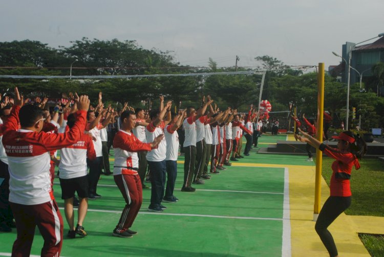 Ratusan peserta antusias ikuti berbagai kegiatan yang dilaksanakan Polrestabes Palembang sebagai bagian dari rangkaian HUT Bhayangkara ke-76. (Amizon/Rmolsumsel.id). 