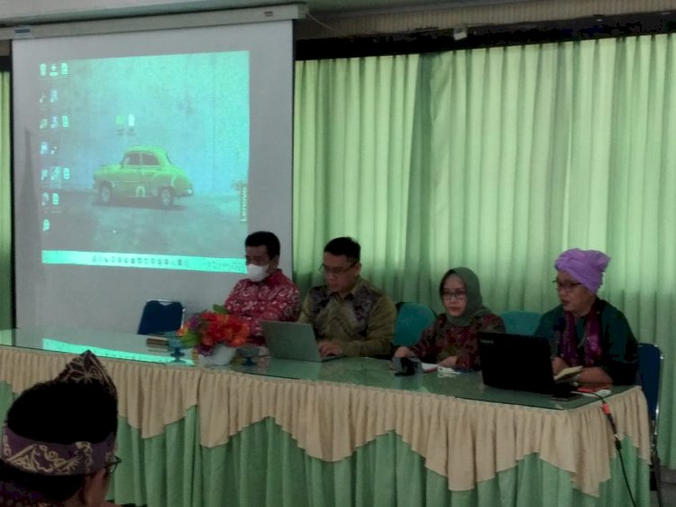 Suasana Focus Group Discussion (FGD) yang membahas pengusulan gelar Pahlawan Nasional untuk Ratu Sinuhun. (ist/rmolsumsel.id)