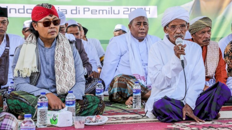 Ulama dan Kiai di Madura mendeklarasikan dukungan kepada Gubernur Jawa Tengah Ganjar Pranowo untuk menjadi Presiden Indonesia periode 2024-2029. (ist/rmolsumsel.id)