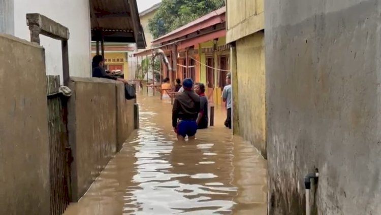 Kondisi banjir yang terjadi di Kecamatan Lawang Kidul, Muara Enim. (Noviansyah/rmolsumsel.id)