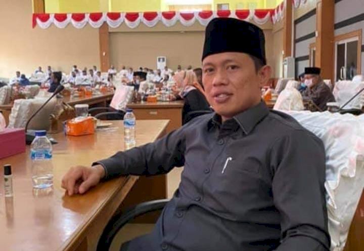Anggota DPRD kabupaten Muara Enim dari Fraksi PPP, Suprianto. (Noviansyah/rmolsumsel.id)