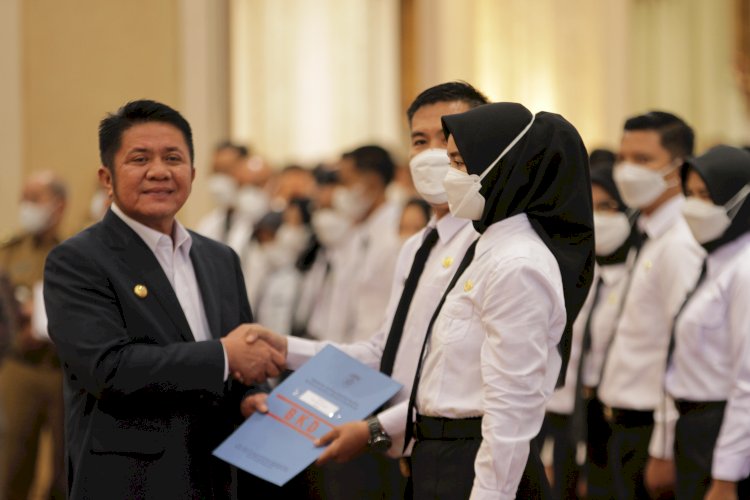 Gubernur Sumatera Selatan Herman Deru melantik 1.748 PPPK Jabatan Fungsional Guru/Foto:Humaidy Kennedy. 