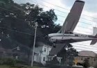 Kehabisan Bahan Bakar, Pesawat Jatuh dan Mendarat Darurat di Jalan Raya
