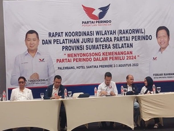 DPW Partai Perindo Sumatera Selatan (Sumsel) menggelar Rapat Koordinasi Wilayah ( Rakorwil) dan pelatihan juru bicara Partai Perindo Provinsi Sumsel di Hotel Santika Premier, Palembang Rabu (3/8).  (ist/rmolsumsel.id)