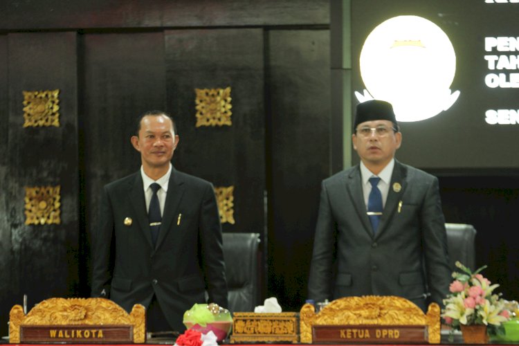 Walikota Palembang Harnojoyo menyampaikan perubahan belanja daerah 2022. (Humaidy Aditya Kenedy/Rmolsumsel.id). 