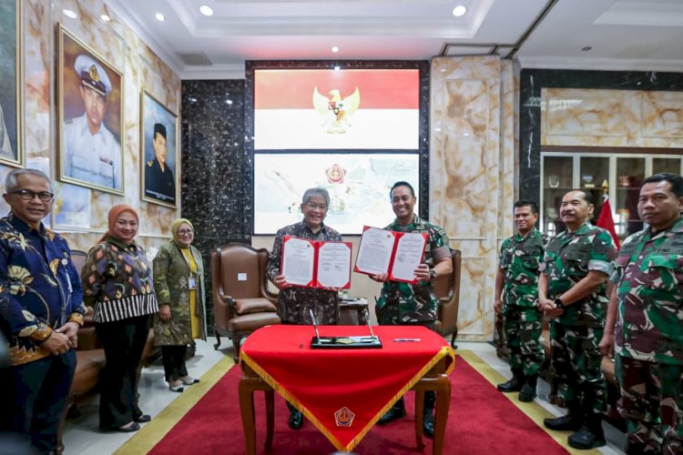 Penandatanganan Nota Kesepahaman (MoU) antara bank bjb dengan TNI./Ist.