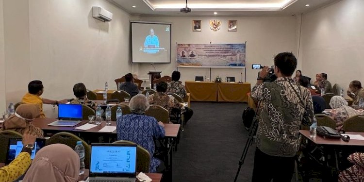 Ketua DPD RI, AA LaNyalla Mahmud Mattalitti saat hadir secara virtual di Konferensi Asosiasi Program Studi Penyuluhan-Komunikasi Pembangunan dan Pemberdayaan Masyarakat Indonesia yang dilaksanakan Fakultas Pertanian Universitas Halu Oleo/Net