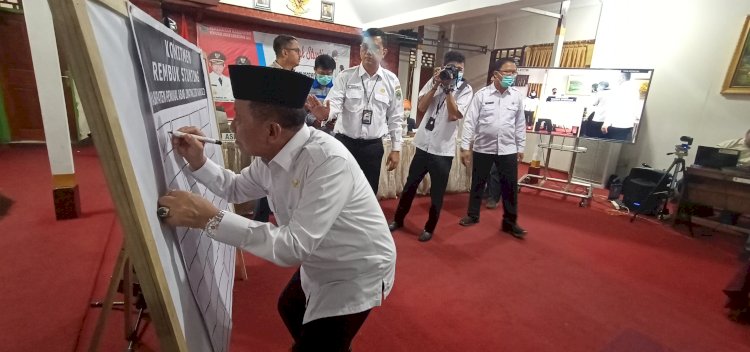 Wakil Bupati (Wabup) PALI Soemarjono saat membuka acara Rembuk Stunting Aksi Konvergensi Penanganan Stunting, Rabu (31/8). (Eko Jurianto/ RmolSumsel.id)