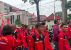 Ratusan Massa Buruh Tolak Kenaikan BBM Mulai Berkumpul di Kantor Gubernur Sumsel
