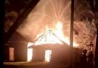 Lupa Matikan Api Ditungku, Dua Rumah Warga Hangus Terbakar 