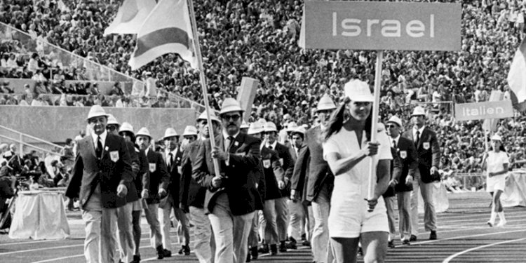 Delegasi Israel saat pembukaan Olimpiade Munich 1972. (ist/rmolsumsel.id)