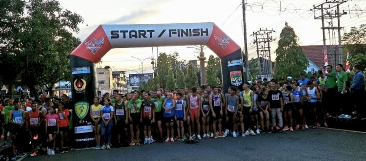 Ratusan pelari mengikuti lomba lari Linggau Ngelong 10 KM. (ist/rmolsumsel.id)