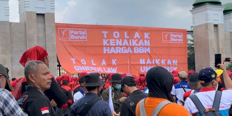  Aksi buruh di gedung DPR RI/RMOL