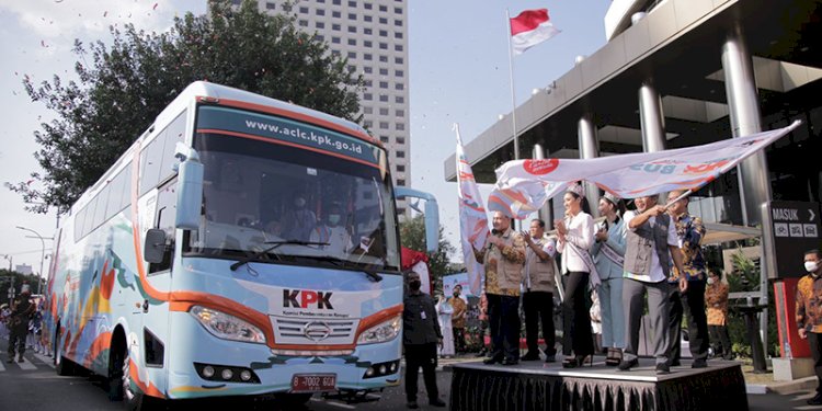 KPK RI Firli Bahuri melepas bus Jelajah Negeri Bangun Antikorupsi/RMOL