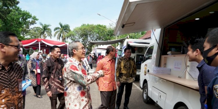 Wakil Ketua KPK, Alexander Marwata resmi membuka Roadshow Bus KPK "Jelajah Negeri, Bangun Antikorupsi" di Kota Palembang/Ist