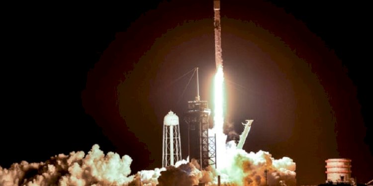 Peluncuran roket Falcon 9 dari Kennedy Space Center, Florida pada Minggu, 11 September 2022/Net