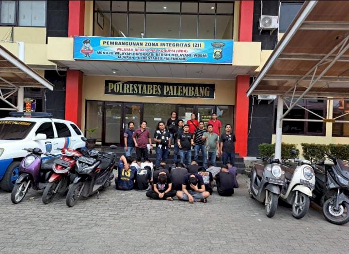 Belasan pemuda diamankan Satreskrim Polrestabes Palembang lantaran diduga hendak melakukan tawuran/ist