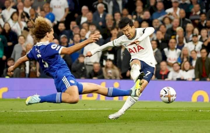 Son Heung Min berhasil mencatatkan hattrick saat membawa Tottenham menag atas Leicester City tadi malam/net