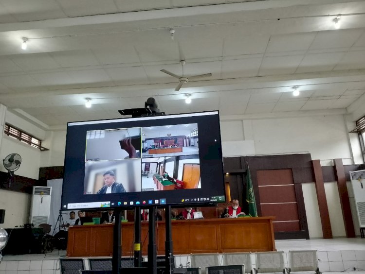 Sidang tuntutan AKBP Dalizon yang berlangsung di Pengadilan Tipikor Palembang, Senin (26/9). Dalam sidang itu, ia dituntut JPU dengan hukuman penjara selama 4 tahun. (Amizon/ RmolSumsel.id)