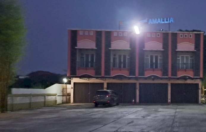 Hotel Amallia yang menjadi lokasi tempat Kanit Shabara Polsek Betung ditemukan tewas setelah chek in dengan seorang perempuan, Rabu (28/9).