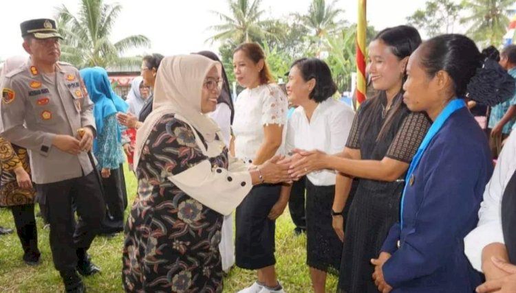 Wabup Kabupaten Mura, Hj Suwarti menghadiri acara deklarasi Desa Sadar Kerukunan.(foto Istimewa)
