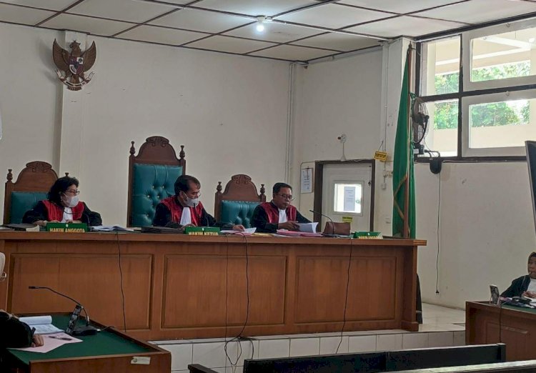 Persidangan di Pengadilan Negeri Palembang yang diketuai oleh majelis hakim Harun Yulianto SH/ist