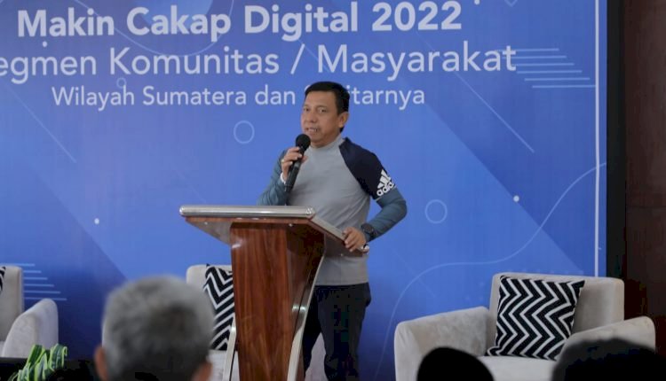 Kepala Diskominfo Kota Palembang,  Edison saat sosialisasi Literasi Digital di Kecamatan Sako Palembang. (ist/rmolsumsel.id)