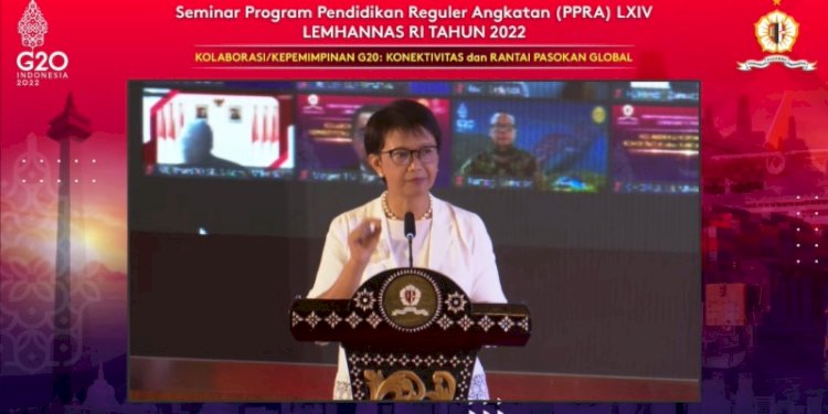 Menlu Retno Marsudi dalam seminar Lemhanas/ist
