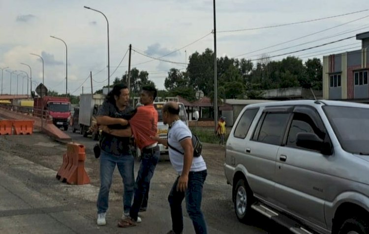 Terduga pelaku pungli yang diamankan oleh Satreskrim Polrestabes Palembang, Senin (17/10). (ist/RmolSumsel)