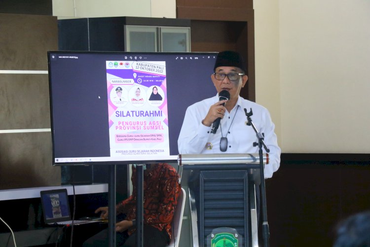 Bupati PALI, Heri Amalindo saat silaturahmi dengan AGSI Provinsi Sumatera Selatan (Sumsel) dan AGSI PALI di Guest House Bupati PALI, Komplek Pertamina Pendopo, Kecamatan Talang Ubi. (eko jurianto/rmolsumsel.id)