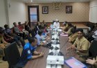 Geruduk Kantor Gubernur Sumsel, Buruh Tuntut Kenaikan UMP Minimal 10 Persen