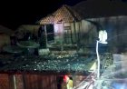 Diduga Korsleting Listrik, Rumah Panggung di Ujan Mas Ludes Terbakar