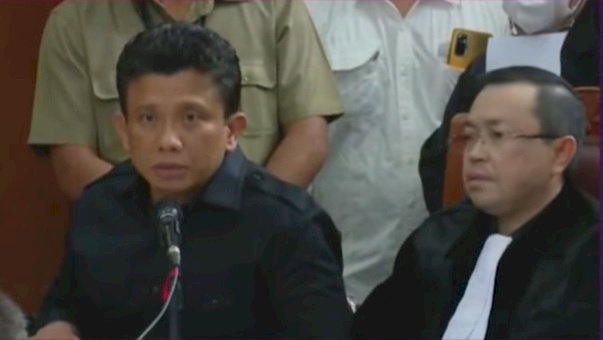 Ferdy Sambo saat menyampaikan permohonan maaf kepada orang tua Brigadir Yosua/repro