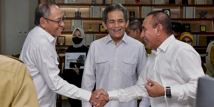 Gubernur Sumatera Utara (Sumut) Edy Rahmayadi menerima kunjungan Kepala Badan Restorasi Gambut dan Mangrove Republik Indonesia, Hartono Prawiraatmaja di Ruang Rapat Lantai 10 Kantor Gubernur Sumut/Ist