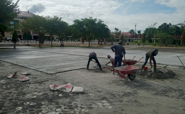 Proyek tanpa plang nama di depan Kantor Bupati OKU Timur/RMOL