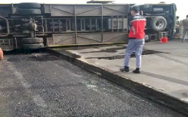 Bus kecelakaan di ruas jalan tol Terbanggi Besar-Pematang Panggang-Kayuagung/ist