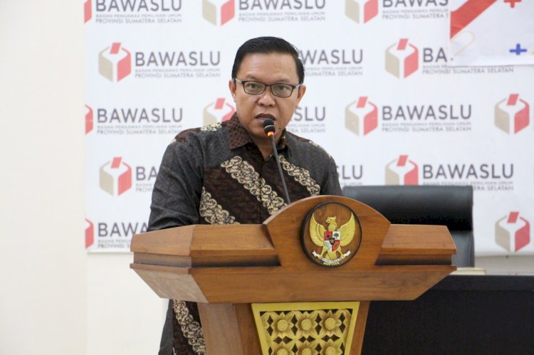 Ketua Bawaslu provinsi Sumatera Selatan (Sumsel) Yenli Elmanoferi (Dudy Oskandar/rmolsumsel.id)   