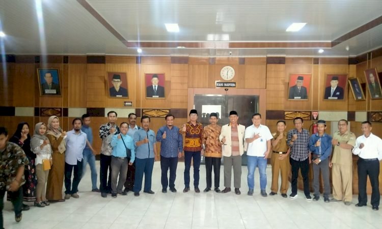 Dewan Perwakilan Rakyat Daerah (DPRD) Kabupaten Ogan Komering Ulu (OKU) berjanji, akan memperjuangkan pinjaman perbankan tanpa bunga bagi pelaku Usaha Mikro Kecil Menengah (UMKM)/ist