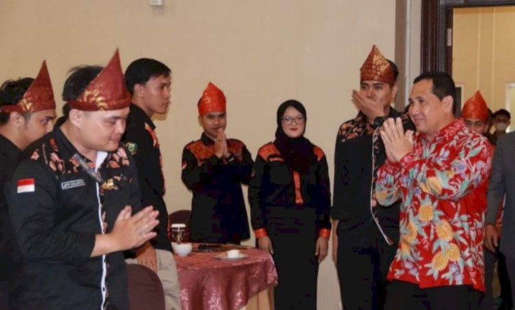 Wali Kota Lubuklinggau, H SN Prana Putra Sohe hadir di acara pengkuhuan kepengurusan IKPM Sumatera Selatan Yogyakarta Komisariat Kota Lubuklinggau periode 2021-2023/ist