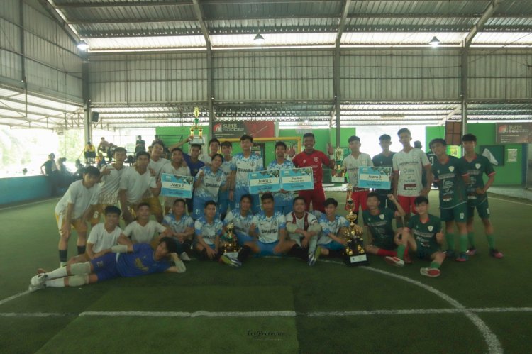 Berkah FC Juara Futsal Gebyar UT Palembang/ist