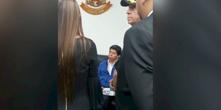 Mantan Presiden Peru Pedro Castillo ketika ditahan usai digulingkan Kongres/Net