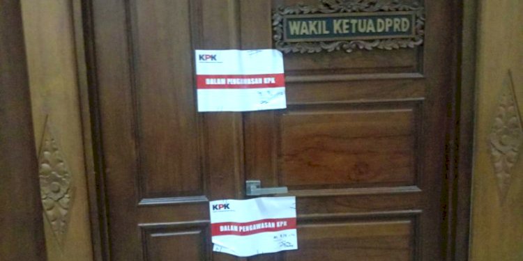 Ruangan Wakil Ketua DPRD Jatim, Sahat Tua Simanjuntak, telah disegel KPK/RMOLJatim