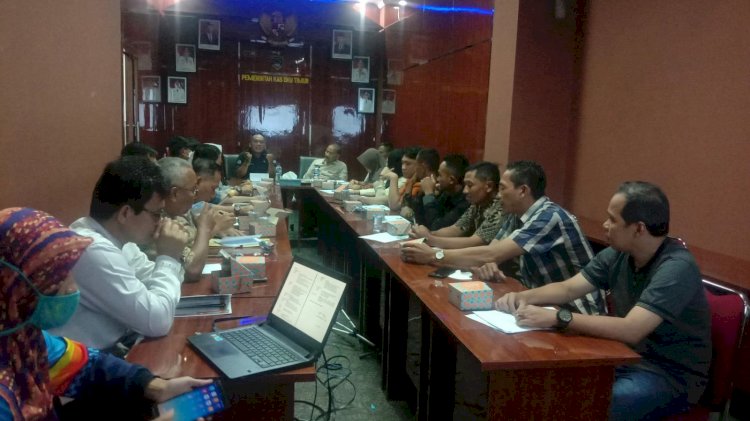 rapat rencana launching Jargas untuk masyarakat di empat desa yakni Desa Karang Kemiri, Desa Triyoso, Desa Sidodadi dan Desa Sidomulyo, Jumat (16/12). (Amizon/RmolSumsel.id)