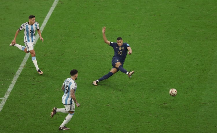 Kylian Mbappe cetak gol penyeimbang/net