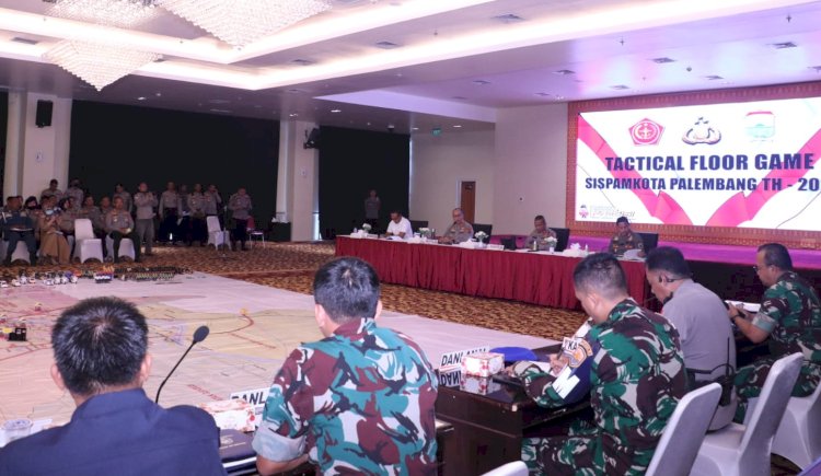 Kepolisian Daerah Sumatera Selatan (Sumsel.) menggelar Tactical Floor Game (TFG) dalam rangka Simulasi Sistem Pengamanan Kota (Sispamkota), terkait Pengamanan Pemilu   2024 di wilayah jajaran,Polda Sumsel/ist