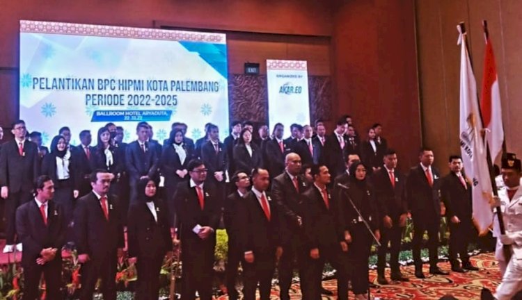 Ketua, Sekretaris, Bendahara dan pengurus, Badan Pengurus Cabang (BPC) Himpunan Pengusaha Muda Indonesia (HIPMI) Kota Palembang, periode 2022-2025, resmi dilantik.(ist/rmolsumsel.id)