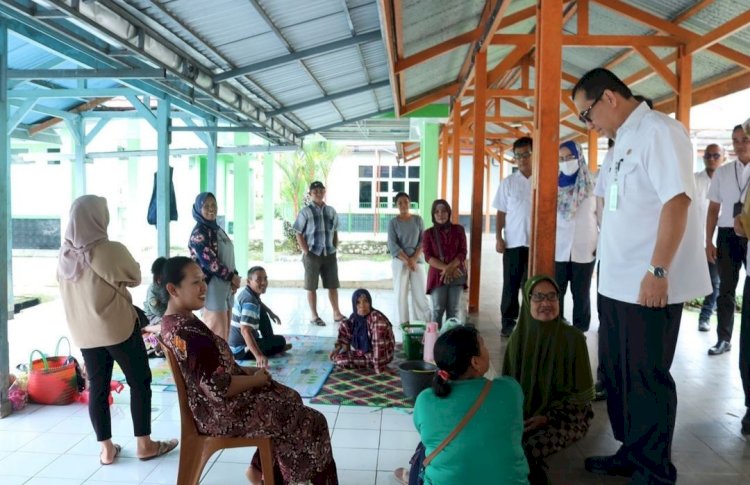 Walikota Lubuklinggau, H SN Prana Putra Sohe saat meninjau Rumah Sakit Siti Aisyah Lubuklinggau/ist