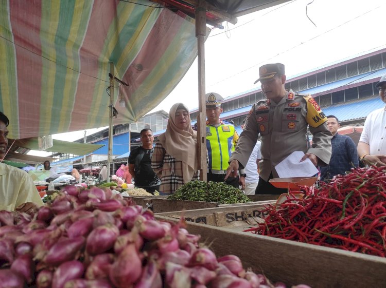 Kapolres Muba AKBP Siswandi melakukan sidak di Pasar Tradisional Randik Sekayu/ist.