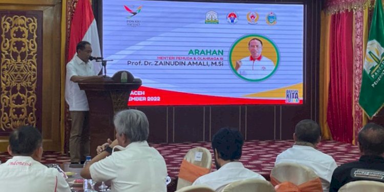 Menpora RI Zainudin Amali, saat memberi sambutan persiapan PON XXI tahun 2024, di Anjong Mon Mata Pendopo Gubernur Aceh/RMOLAceh